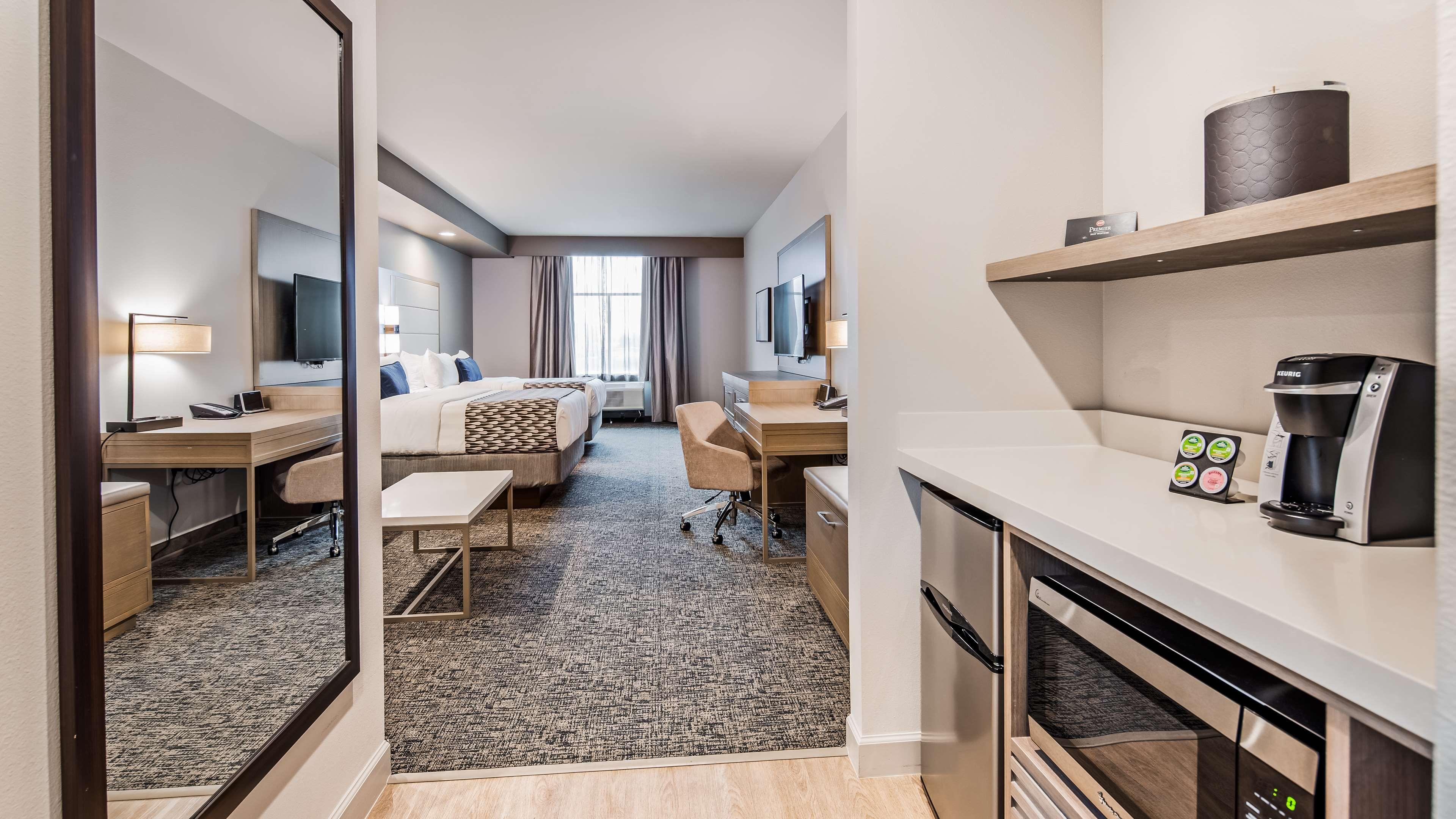 Wyndham Garden Katy Hotel Bagian luar foto