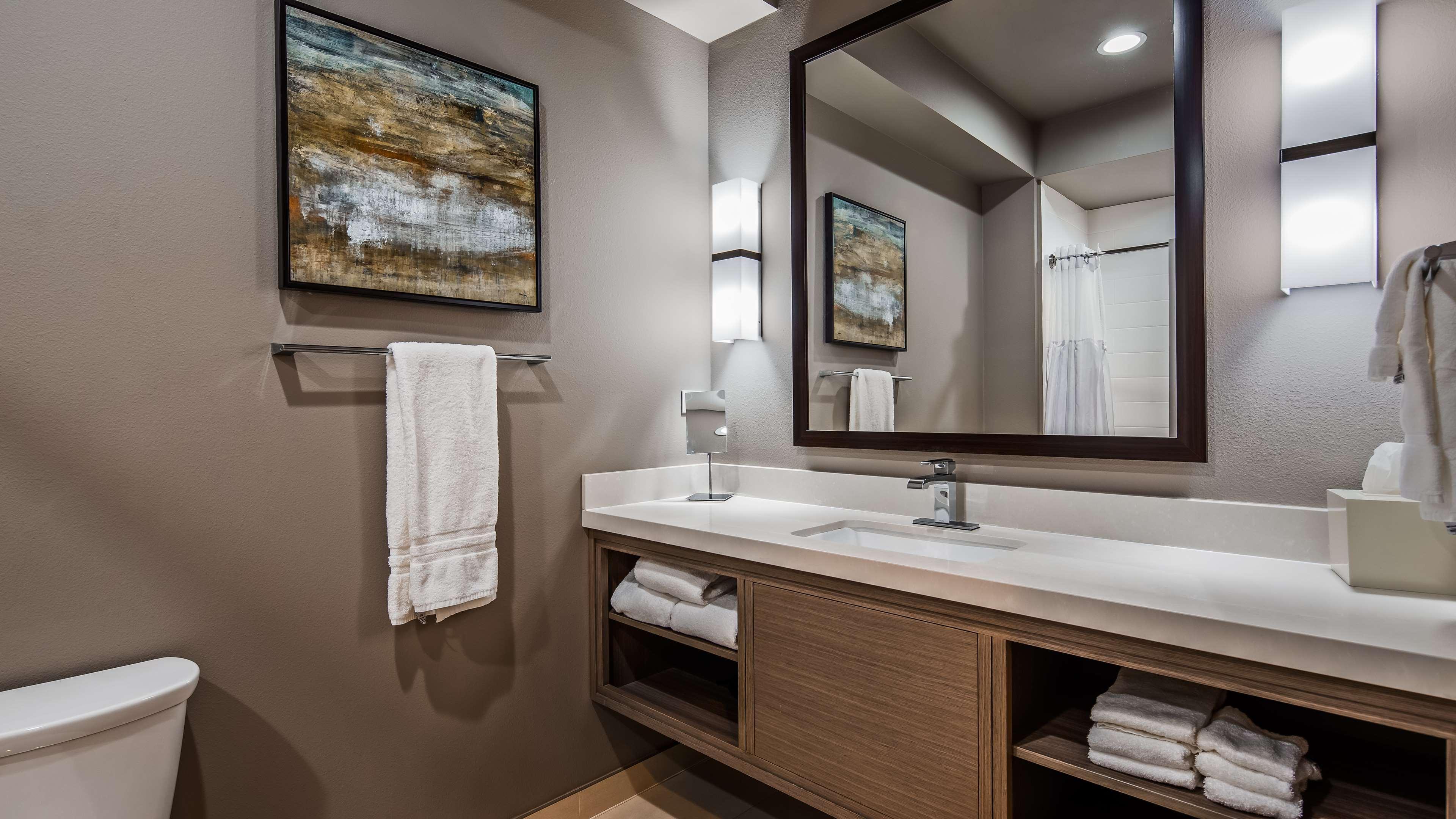 Wyndham Garden Katy Hotel Bagian luar foto