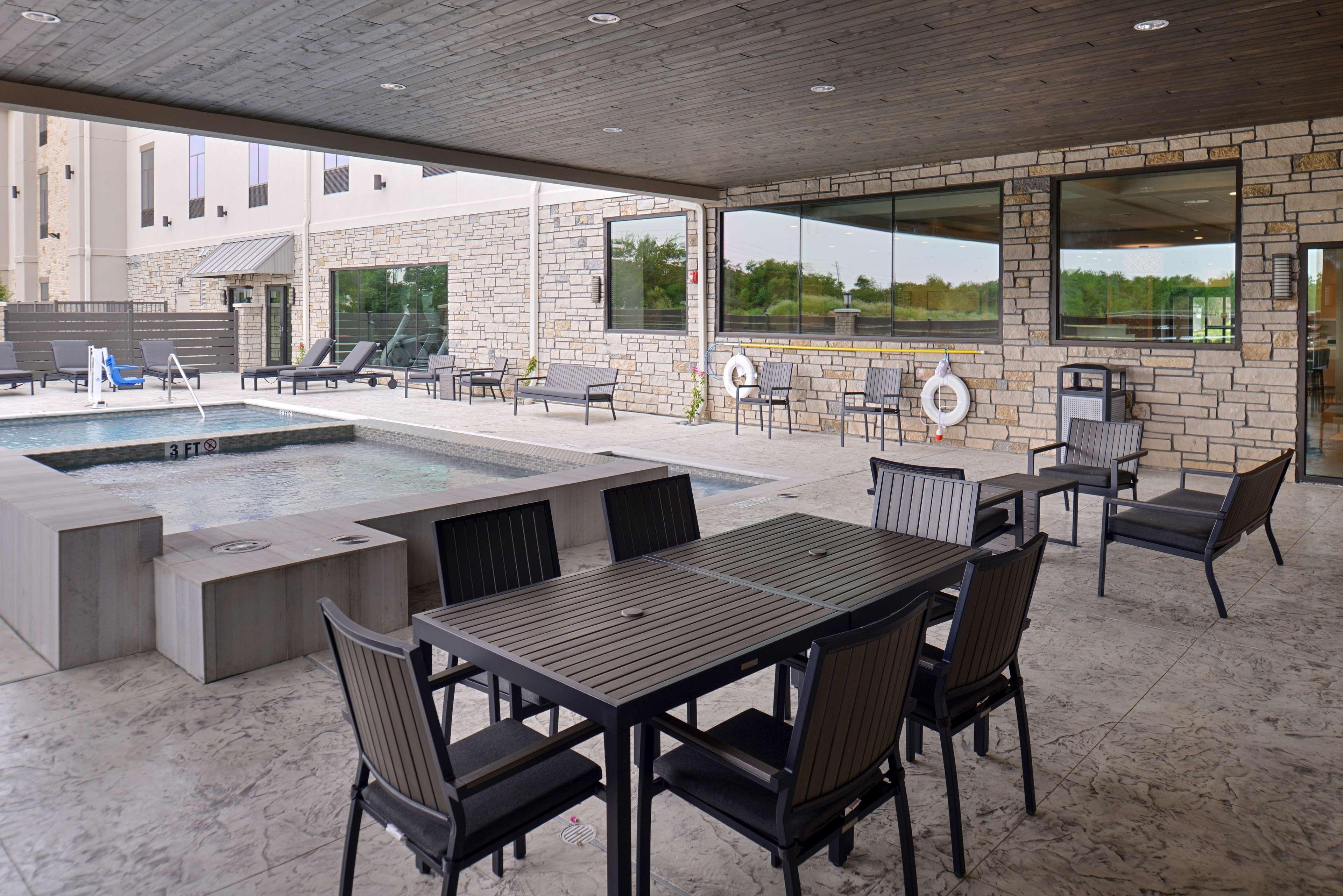 Wyndham Garden Katy Hotel Bagian luar foto