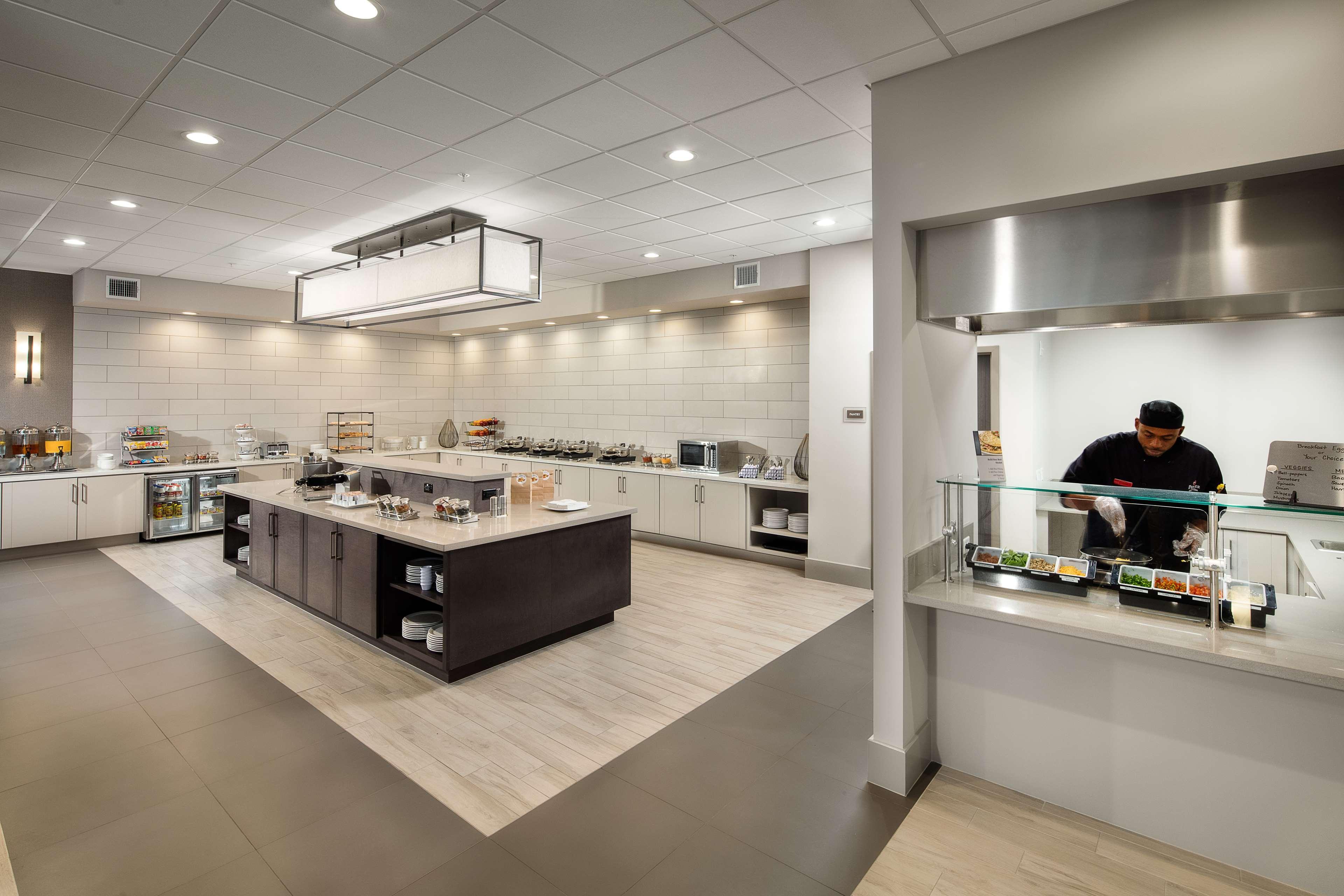 Wyndham Garden Katy Hotel Bagian luar foto