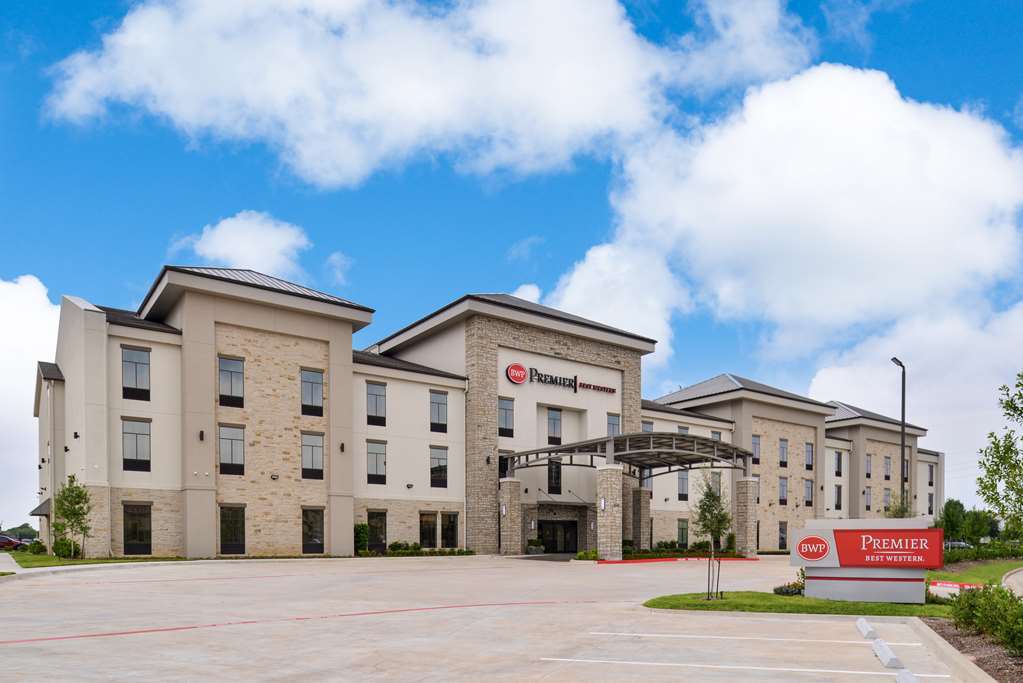 Wyndham Garden Katy Hotel Bagian luar foto